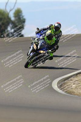 media/Sep-21-2025-TrackDaz (Sun) [[277c75b276]]/C Group/1240pm (Turn 2)/